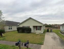 Pre-foreclosure in  Elvin Dr Baton Rouge, LA 70810