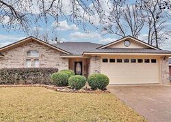 Pre-foreclosure in  Ragan Ln Haughton, LA 71037