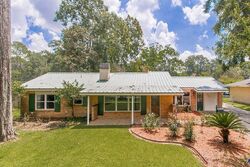Pre-foreclosure in  Marilyn Dr Baton Rouge, LA 70815