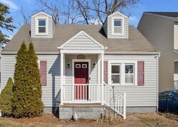  Overhill Rd, Glen Burnie MD