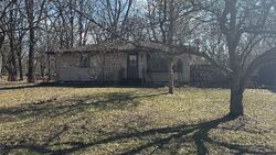 Pre-foreclosure in  160th Ln Nw Anoka, MN 55303