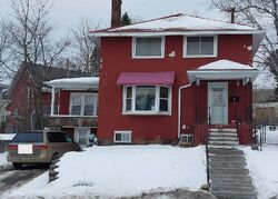 Pre-foreclosure in  Riverside Dr Duluth, MN 55808