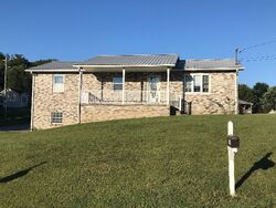 Pre-foreclosure in  Marshall Ln Greeneville, TN 37743