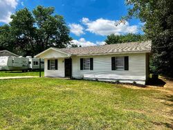  Tatlock Cir, Covington TN