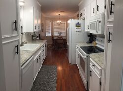 Pre-foreclosure in  Bay Park Dr Brandon, MS 39047