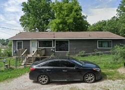  N Elm St, Monett MO
