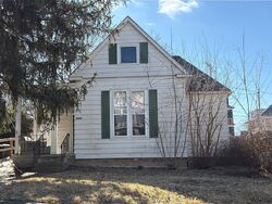 Pre-foreclosure in  State St Saint Joseph, MO 64506