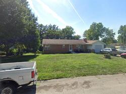 Pre-foreclosure in  N Mcgee St Kansas City, MO 64118