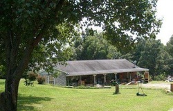  Friendship Ln, New Haven MO