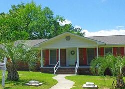 Pre-foreclosure in  Alpine St Mobile, AL 36611