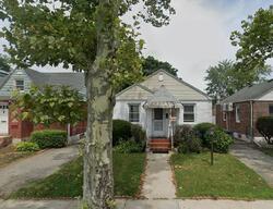 Pre-foreclosure in  113th Dr Queens Village, NY 11429