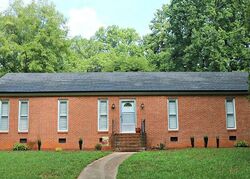 Pre-foreclosure in  Mayflower Ln Lexington, NC 27295