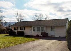  Confair Pkwy, Montoursville PA
