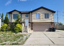 Pre-foreclosure in  W 600 N Clearfield, UT 84015