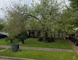 Pre-foreclosure in  Willow Creek Dr La Porte, TX 77571