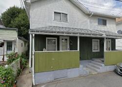 Pre-foreclosure in  Evans Ct Scranton, PA 18504