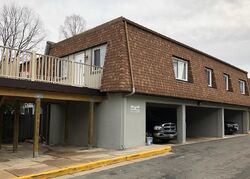 Pre-foreclosure in  Sausalito Pl Alexandria, VA 22309