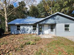 Pre-foreclosure in  Roselle Ave Palatka, FL 32177