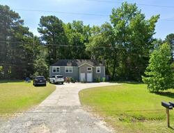 Pre-foreclosure in  Green Acres Dr Blythewood, SC 29016