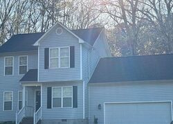  Forest Glen Dr, Sanford NC