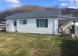 1st St W, Madison WV