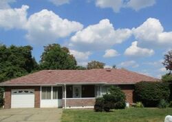 Pre-foreclosure in  GRACE ST Mc Kees Rocks, PA 15136