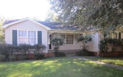 Pre-foreclosure in  CHEROKEE RD Greenwood, MS 38930