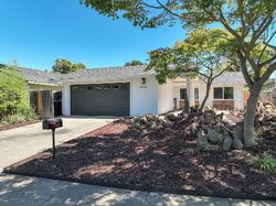 Pre-foreclosure in  DEETH CT Sacramento, CA 95827