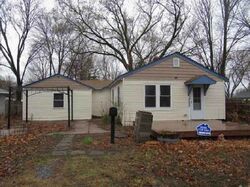 Pre-foreclosure in  Xenia Ave N Minneapolis, MN 55422