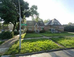 Pre-foreclosure in  N SAYRE AVE Elmwood Park, IL 60707