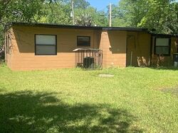  W 18th St, Jacksonville FL