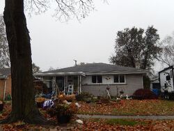 Pre-foreclosure in  MCDONALD ST Dearborn Heights, MI 48125