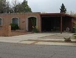Pre-foreclosure in  S Camino De La Tierra Tucson, AZ 85746