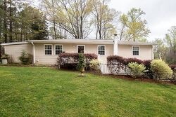 Pre-foreclosure in  Optimist Farm Rd Apex, NC 27539