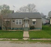 Pre-foreclosure in  Staunton Rd Gillespie, IL 62033