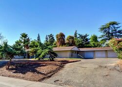Pre-foreclosure in  Dena Way Sacramento, CA 95821