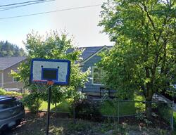 Pre-foreclosure in  Nelson Ave Kelso, WA 98626
