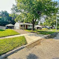 Pre-foreclosure in  Sanford Dr Dayton, OH 45432