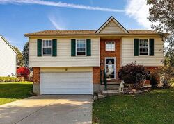 Pre-foreclosure in  Meadow Brook Pl Trenton, OH 45067