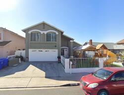 Pre-foreclosure in  Alaquinas Dr San Ysidro, CA 92173