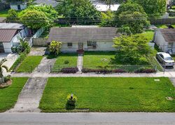 Pre-foreclosure in  Sw 18th Ave Homestead, FL 33030