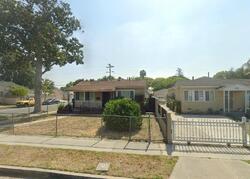 Pre-foreclosure in  Rosewood Ave South Gate, CA 90280