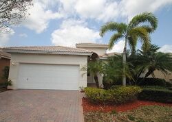 Pre-foreclosure in  Nw 52nd Ct Pompano Beach, FL 33076