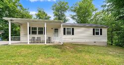 Pre-foreclosure in  Bosse Dr Mechanicsville, MD 20659