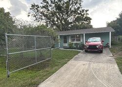 Pre-foreclosure in  Winter Ridge Dr Auburndale, FL 33823