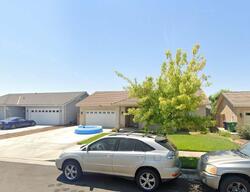 Pre-foreclosure in  Maple Valley Way Lindsay, CA 93247