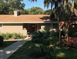 Pre-foreclosure in  Highpoint Dr Gulf Breeze, FL 32561