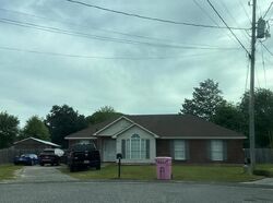 Pre-foreclosure in  Sioux Ct Semmes, AL 36575