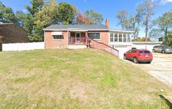 Pre-foreclosure in  Bennett Blvd Aliquippa, PA 15001