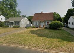 Pre-foreclosure in  Cornell Dr Battle Creek, MI 49017